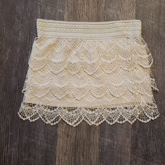 Skirt - Picture 1 of 3